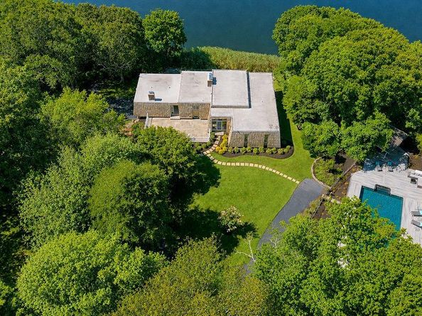 9305 Soundview Avenue, Southold NY 11971