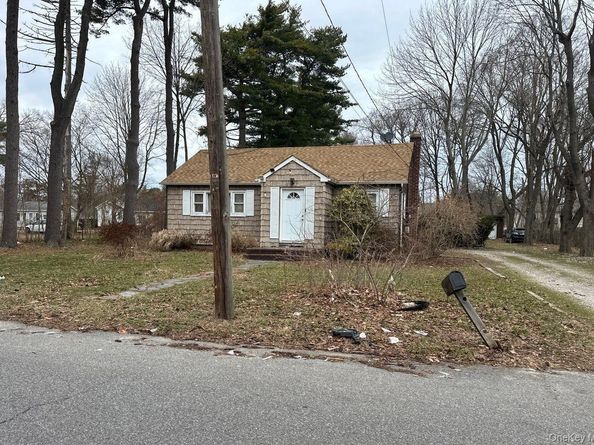 457 Nostrand Avenue, Central Islip NY 11722