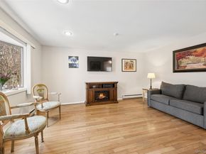 25 Freemont Lane, Coram NY 11727