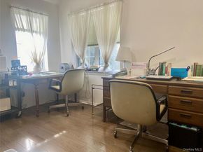 83 Roundtop Road, Yonkers NY 10710
