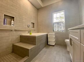 83 Roundtop Road, Yonkers NY 10710