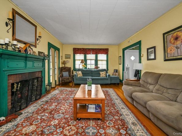 14-21 159th Street, Beechhurst NY 11357