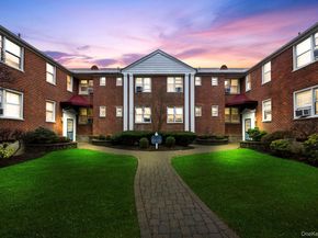 2 Bryant Crescent 1N, White Plains NY 10605