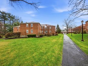 2 Bryant Crescent 1N, White Plains NY 10605