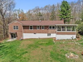 34 Glen Drive, South Salem NY 10590
