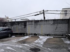 755 40TH Street 3C, Brooklyn NY 11232