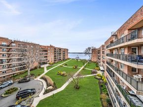 162-41 Powells Cove Boulevard 5C, Whitestone NY 11357