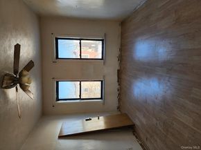 6161 Eliot Avenue, Middle Village NY 11379