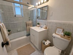 133 Beach 120th Street 2C, Rockaway Beach NY 11694