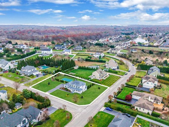 20 Dogwood Lane, East Moriches NY 11940