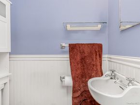 1352 Hollywood Avenue, Bronx NY 10461