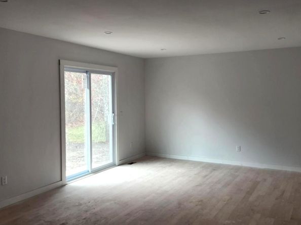 45 Kingsland Avenue, Shirley NY 11967