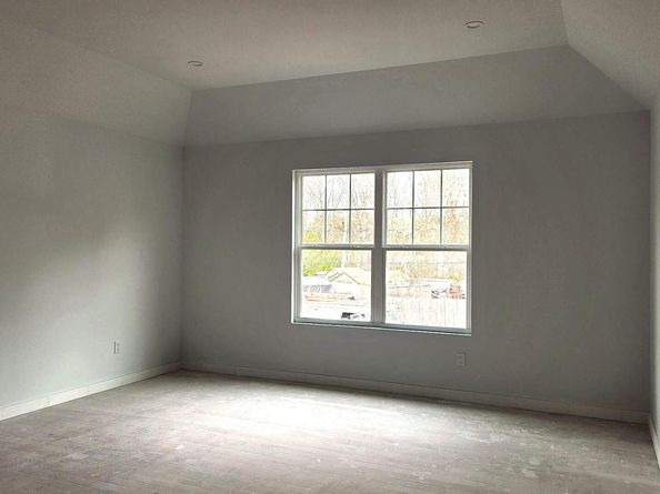 45 Kingsland Avenue, Shirley NY 11967