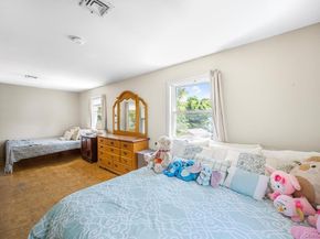 4 Cooks Lane, Westhampton NY 11977