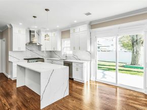 9 Briggs Street, Hicksville NY 11801