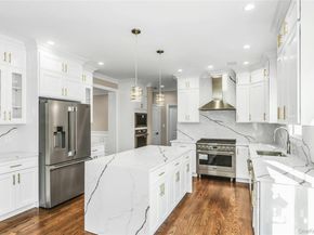 9 Briggs Street, Hicksville NY 11801