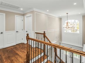 9 Briggs Street, Hicksville NY 11801