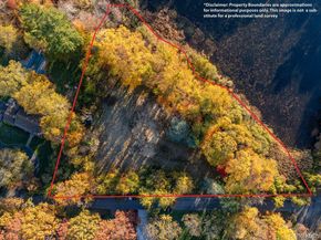 81 Old Broadway Avenue, Sayville NY 11782