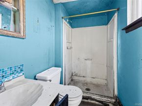 25 Crater Lake Drive, Coram NY 11727