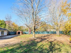 25 Crater Lake Drive, Coram NY 11727