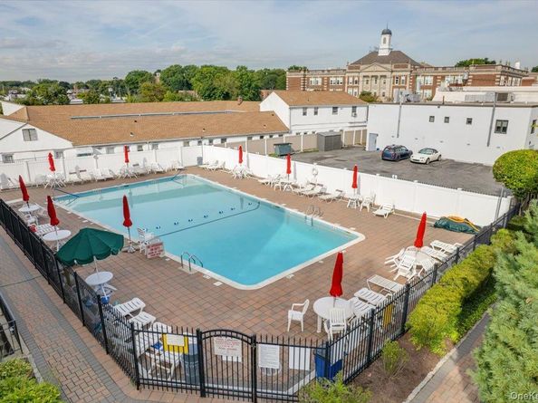 953 W Boston Post Road 3G, Mamaroneck NY 10543