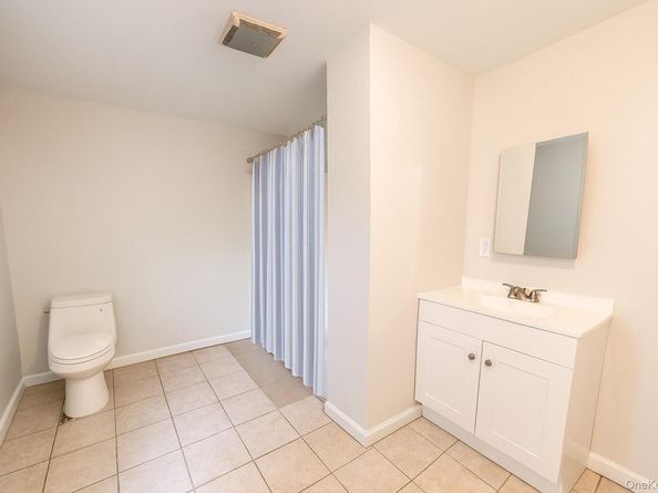 1932 Joshuas Path, Central Islip NY 11722