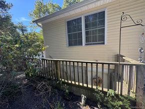 43 N Cozine Road, Manorville NY 11949