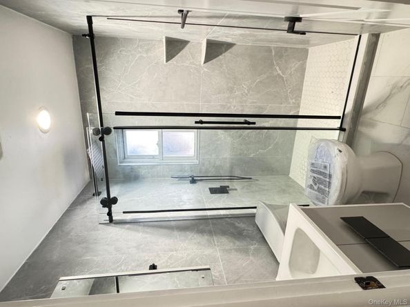 5003 Horatio Parkway, Oakland Gardens NY 11364