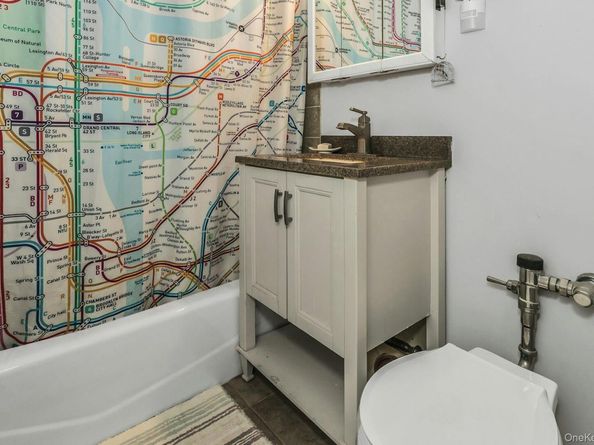 99-45 67th Road 422, Forest Hills NY 11375