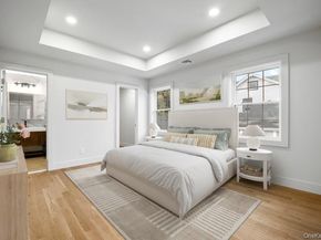 22 Franklin Avenue, Port Washington NY 11050