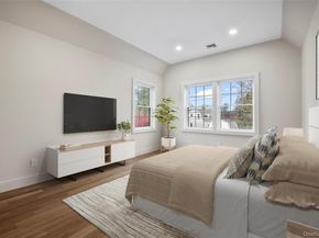 22 Franklin Avenue, Port Washington NY 11050