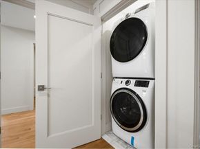 22 Franklin Avenue, Port Washington NY 11050