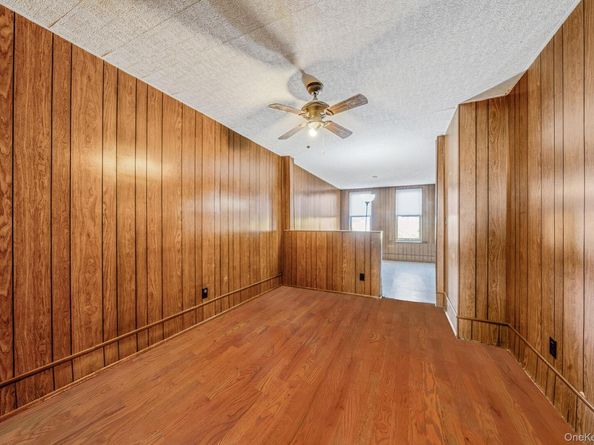 7935 77th Avenue, Glendale NY 11385