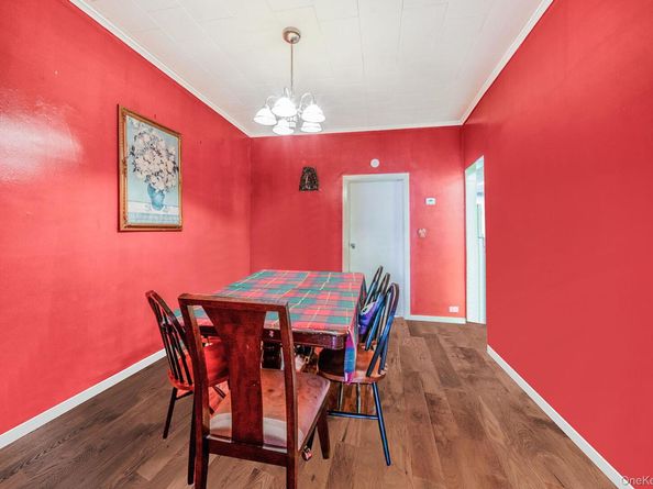 7935 77th Avenue, Glendale NY 11385