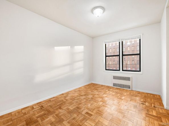 3130 Grand Concourse 2J, Bronx NY 10458