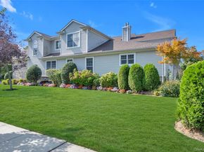 626 Village Green N, Port Washington NY 11050