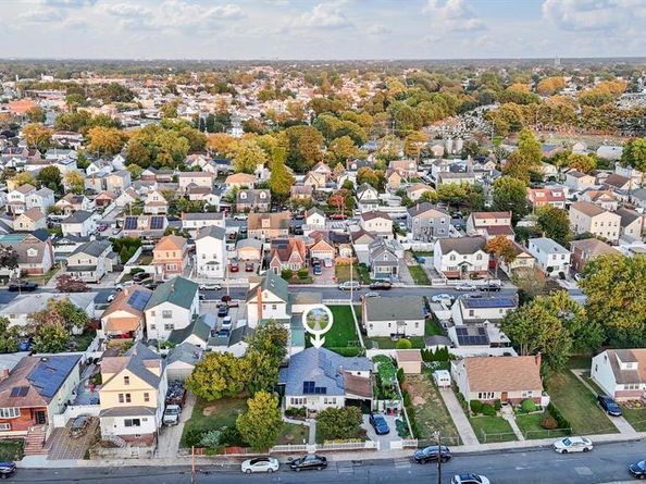 56 Seville Street, Elmont NY 11003