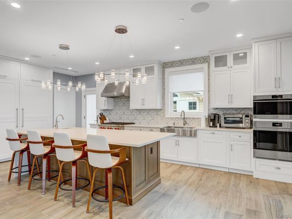 44 Bayside Drive, Point Lookout NY 11569