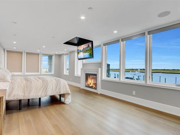 44 Bayside Drive, Point Lookout NY 11569