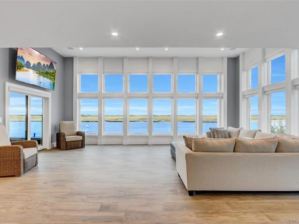 44 Bayside Drive, Point Lookout NY 11569