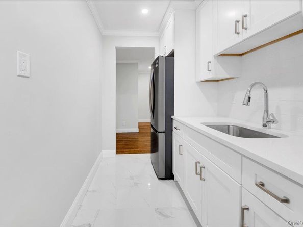 4265 Webster Ave. 5C, Bronx NY 10470