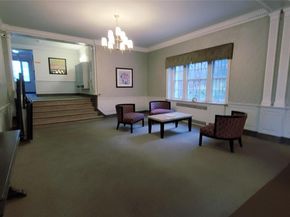 84-49 168th Street 2V, Jamaica Hills NY 11432