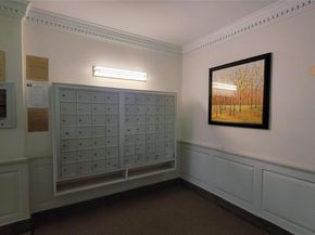 84-49 168th Street 2V, Jamaica Hills NY 11432