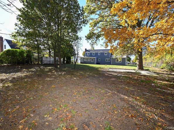 124 Willett Place, Roosevelt NY 11575
