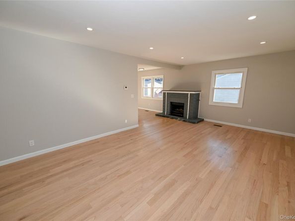 124 Willett Place, Roosevelt NY 11575