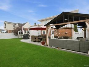 1800 Carlisle Place, Merrick NY 11566