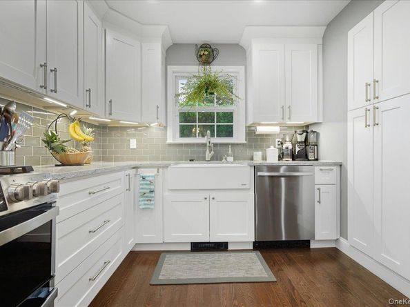 1800 Carlisle Place, Merrick NY 11566