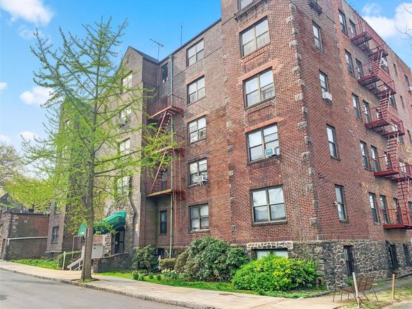 6 West Avenue 1F, Larchmont NY 10538