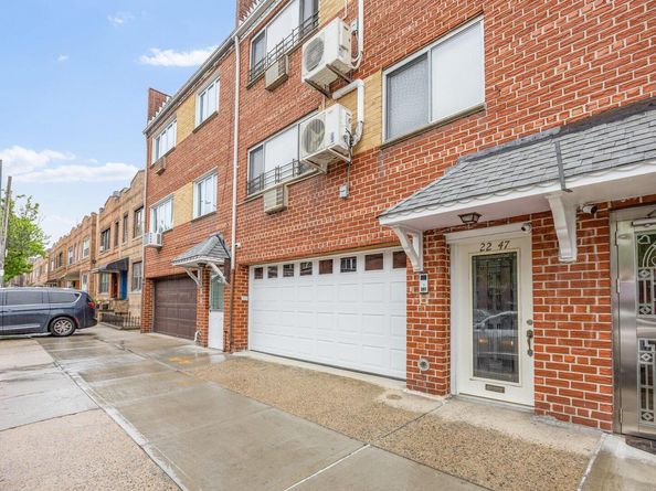 2247 Harman Street, Ridgewood NY 11385