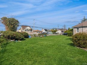 1003 Washington Street, Baldwin Harbor NY 11510
